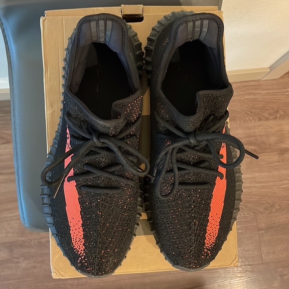adidas Yeezy Boost SPLY 350 v2 Core Red Black Original Release Prime Knit 11 US - Picture 9 of 11